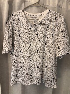 Androgynous Fox White Graphic Button Henley with Black Doodle Print